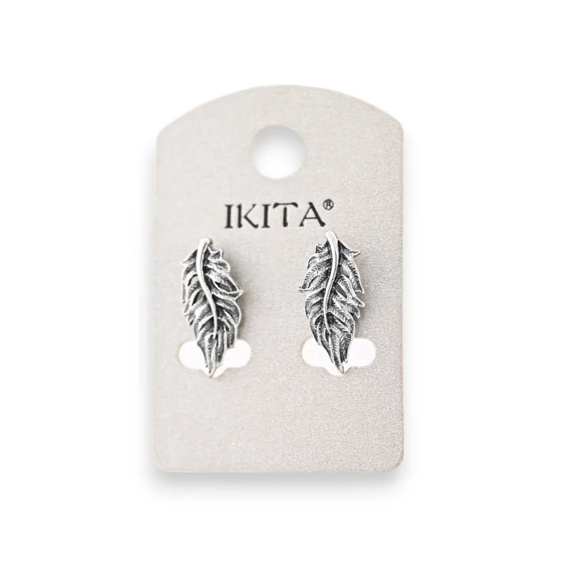 Boucles d'oreilles plumes argenté vieilli de chez Ikita