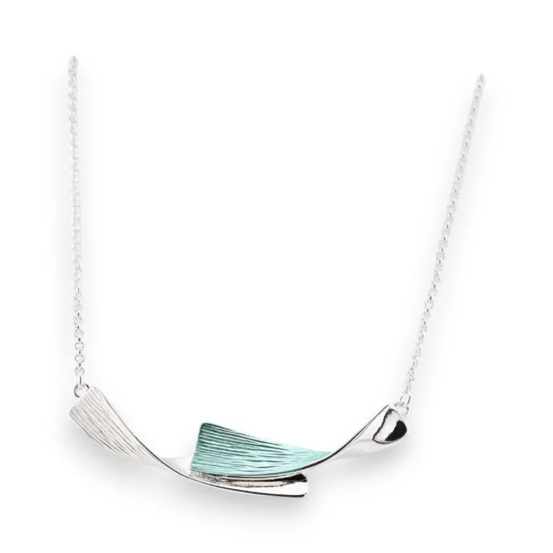 Collier médaillon Ikita argent avec insert bleu turquoise, design moderne et épuré