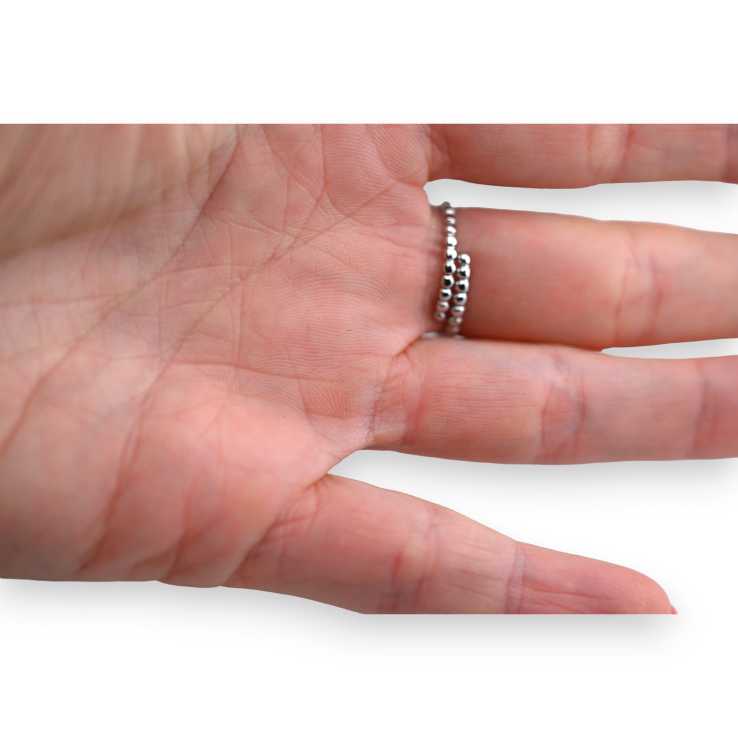 Bague acier argenté ovale rond strass