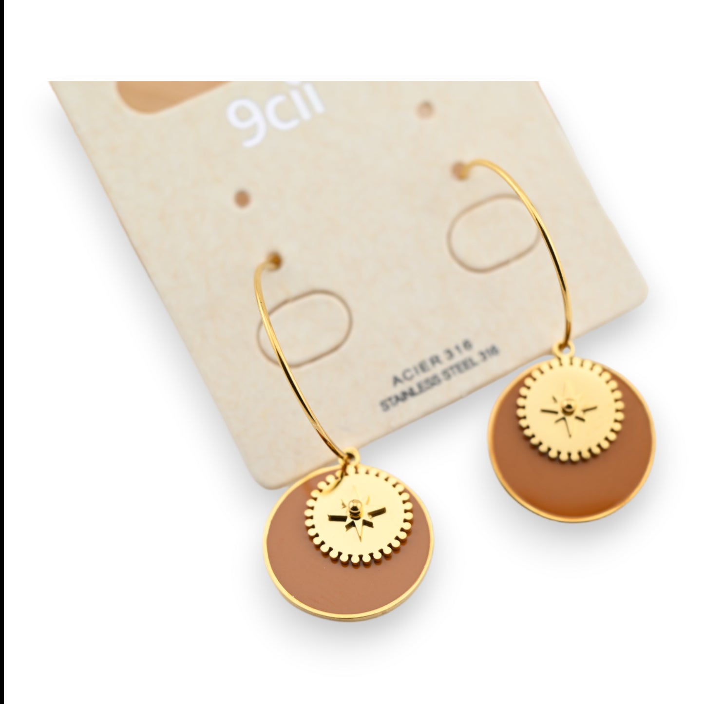 Boucle d'oreille acier pendante camel et doré