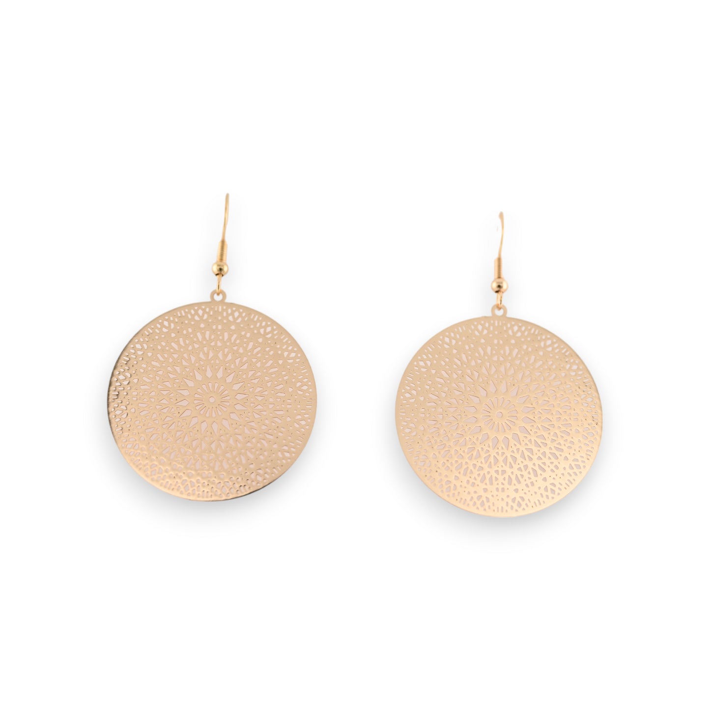 Boucle d'oreille dentelle métal dorée ronde