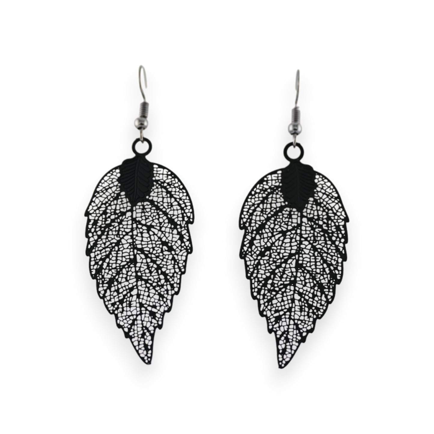 Boucles d'oreilles feuilles noires en dentelle métallique