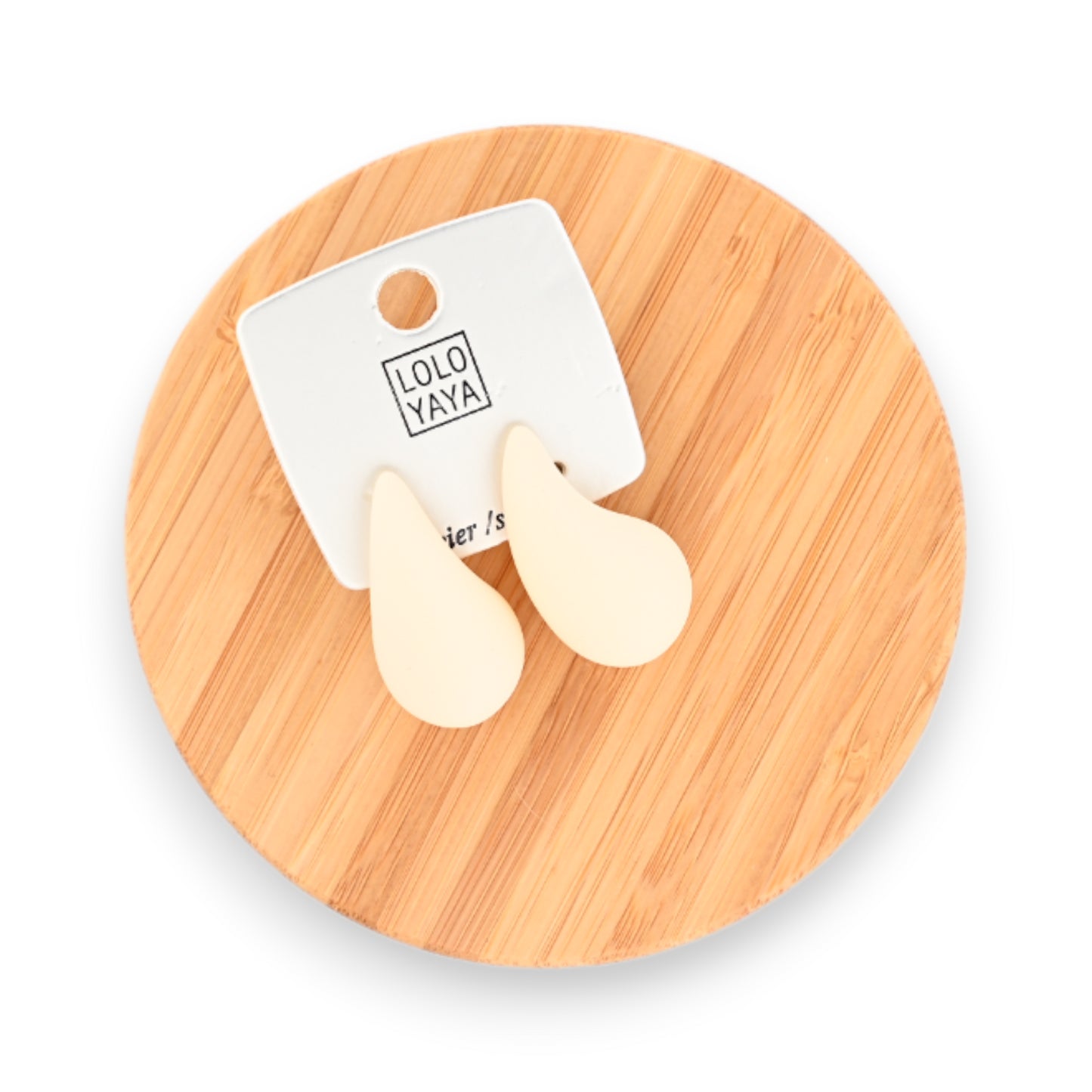 Boucles d'oreilles goutte crème