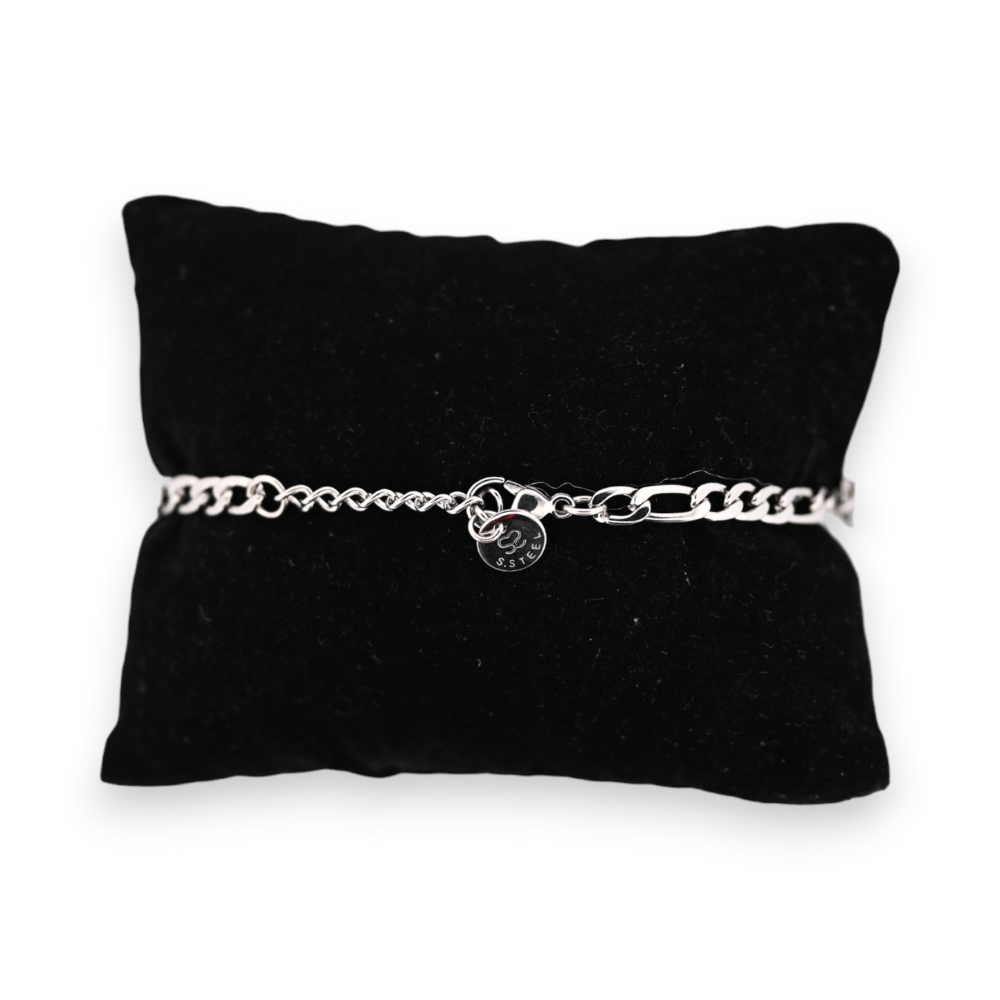 Bracelet acier argenté breloques diverses