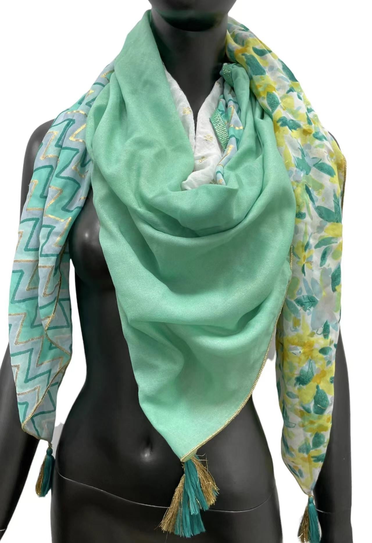 Foulard 4 faces nuance de vert au ton pastel
