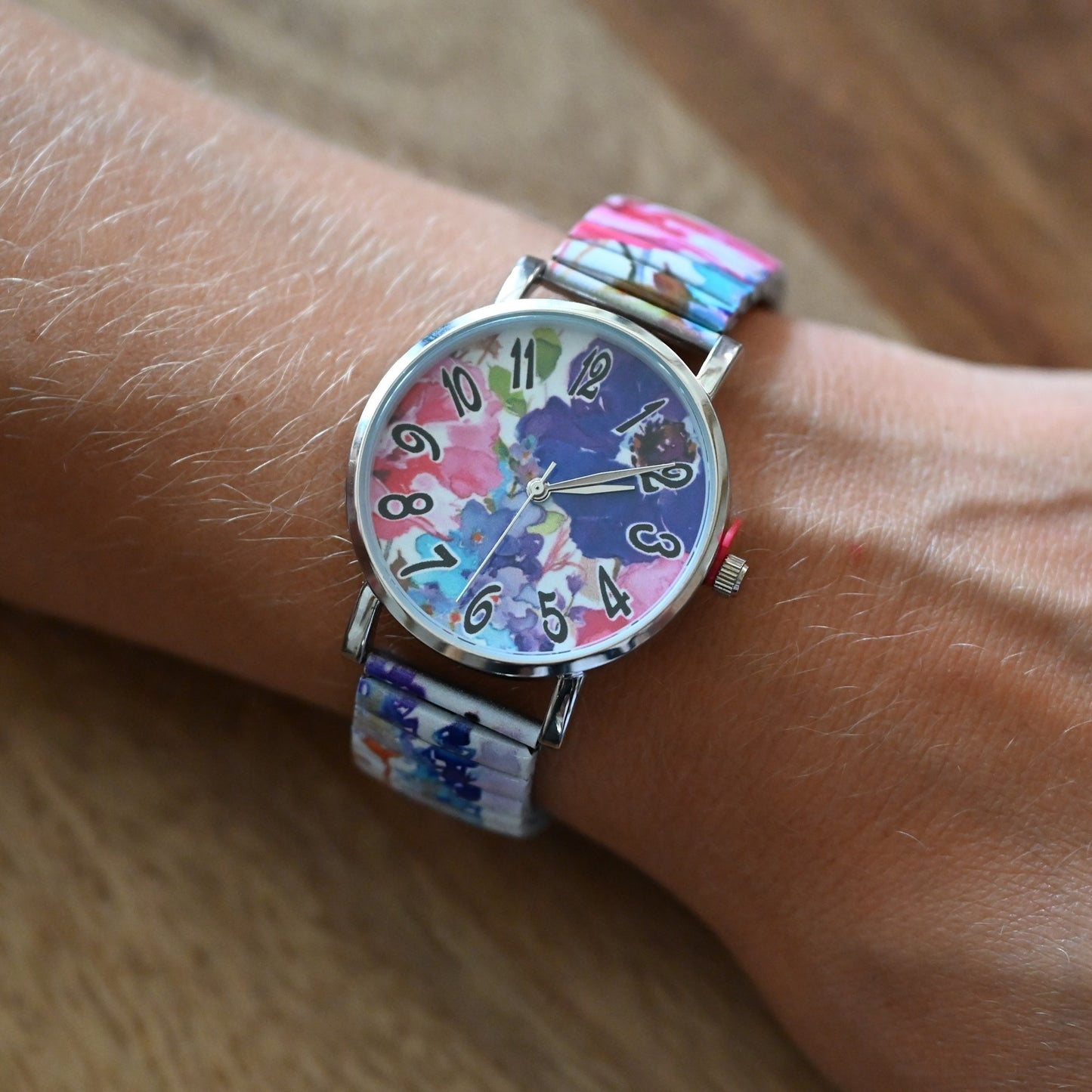 Montre femme peinture florale Ernest E
