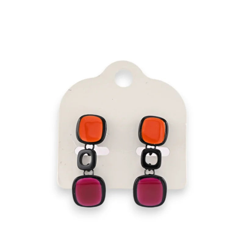 Boucles d'oreilles métal noir vintage cubes orange et grenat de chez ikita