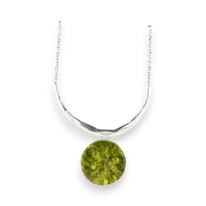 Collier Torsade Argent Médaillon Kaki