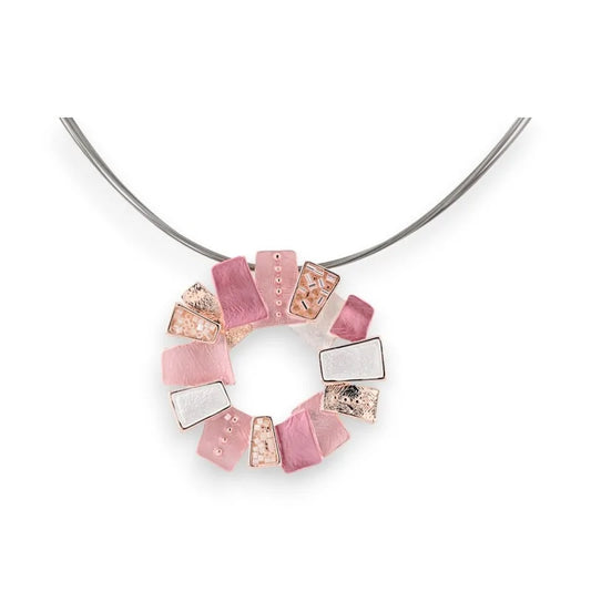 Collier pendentif cercle  nuances rose Ikita