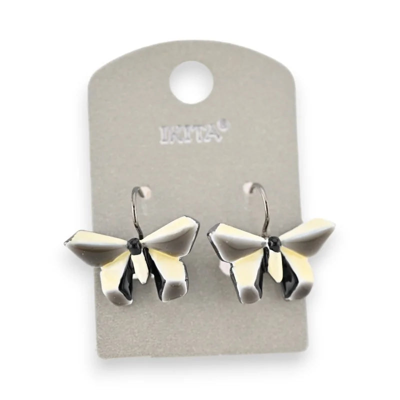 Boucles d'oreilles papillon noir et blanc de chez Ikita