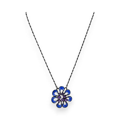 Collier pendentif fleur bleue délicate sur chaîne fine, bijou élégant style Ikita