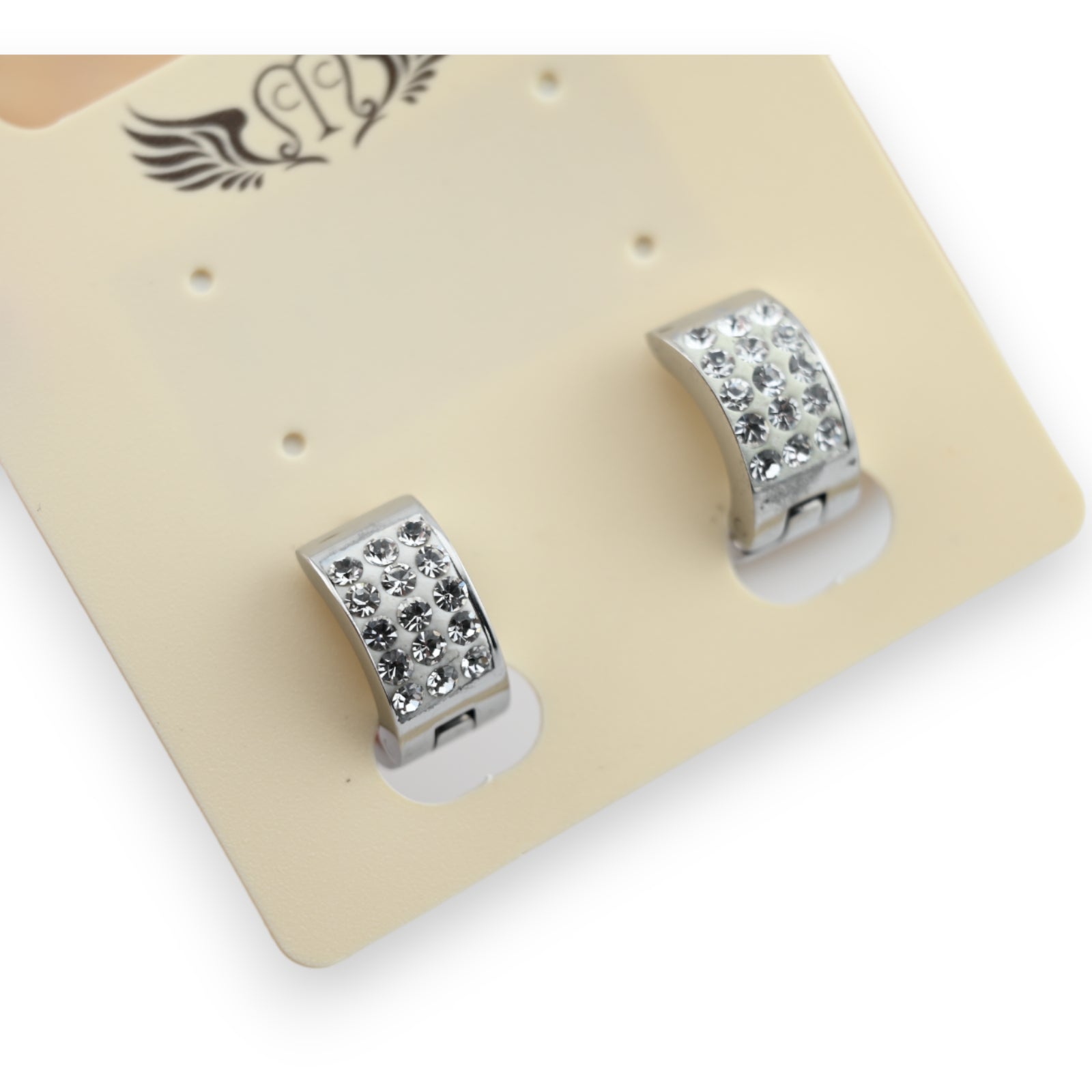 Boucle d'oreille acier petit anneau argenté strass