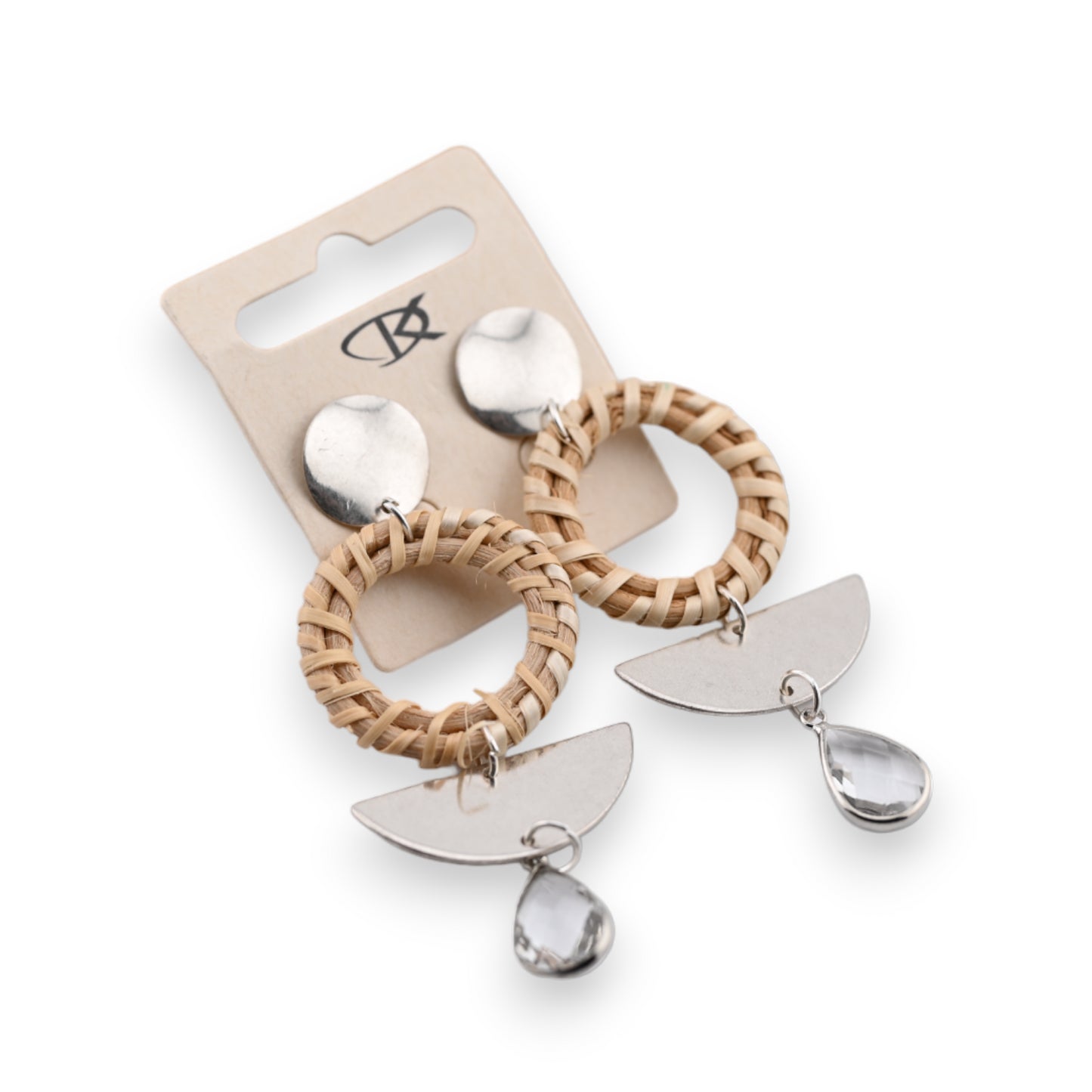 Boucle d'oreille fantaisie pendante argentée et osier géométrie