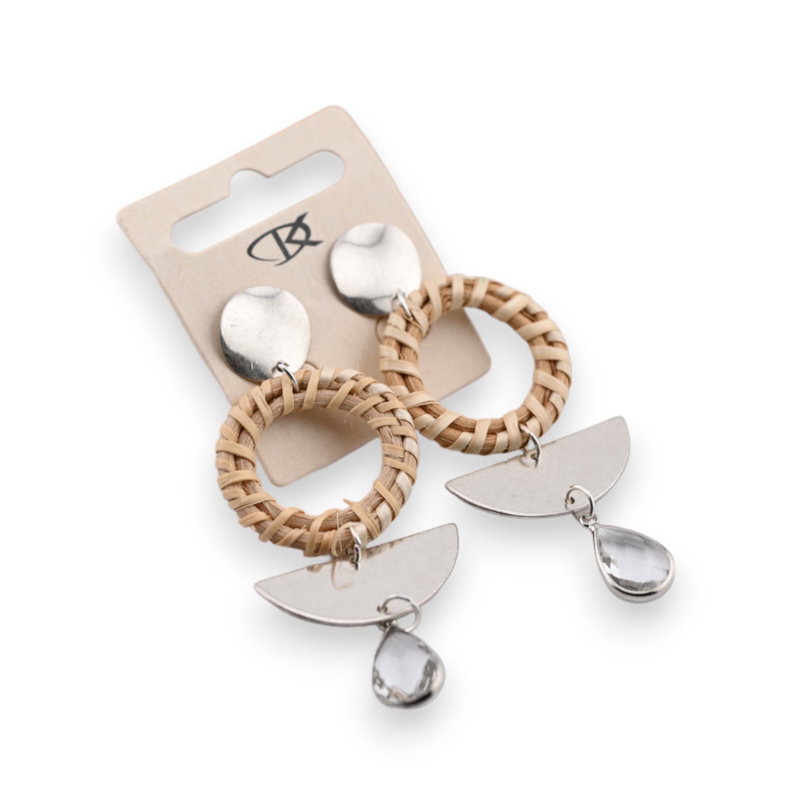 Boucle d'oreille fantaisie pendante argentée et osier géométrie