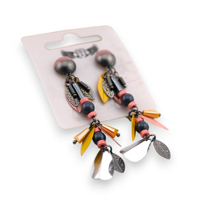 Boucles d'oreilles pendantes tendances feuilles