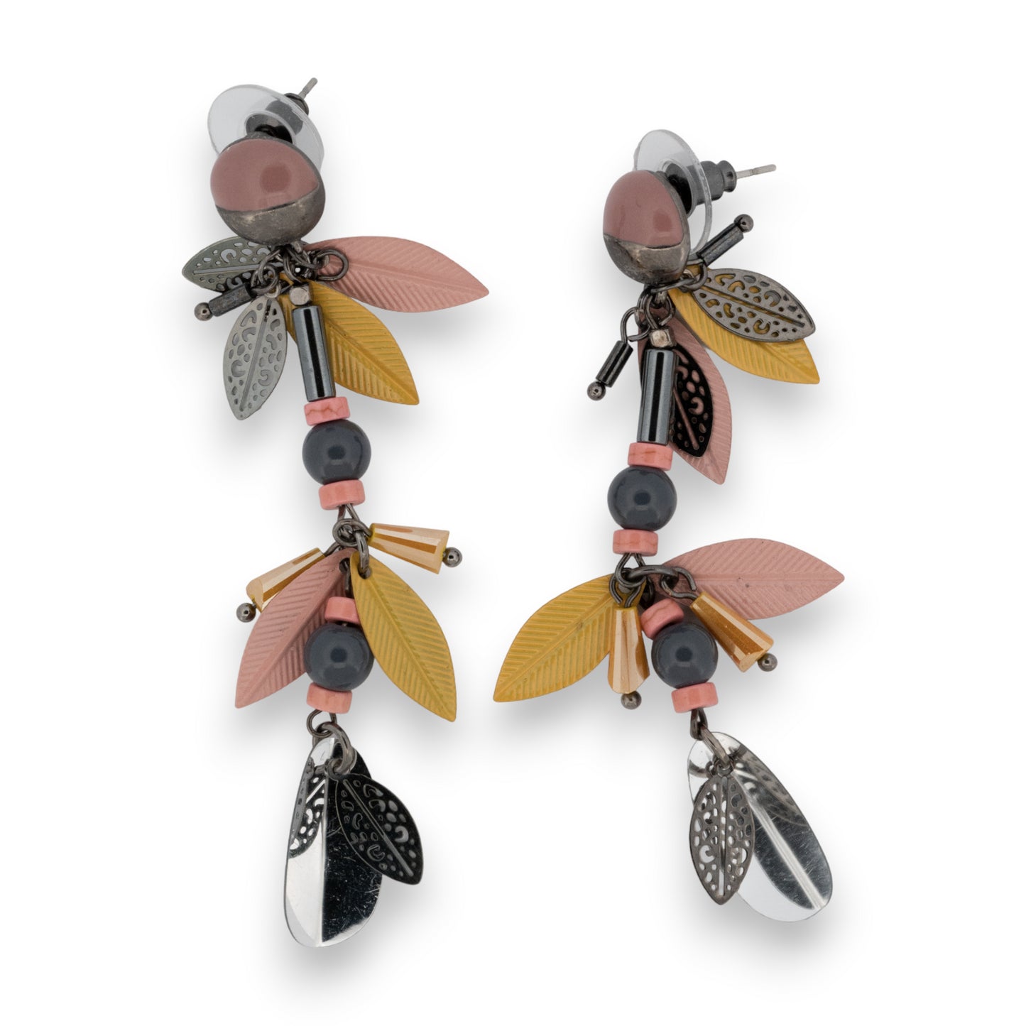 Boucles d'oreilles pendantes tendances feuilles