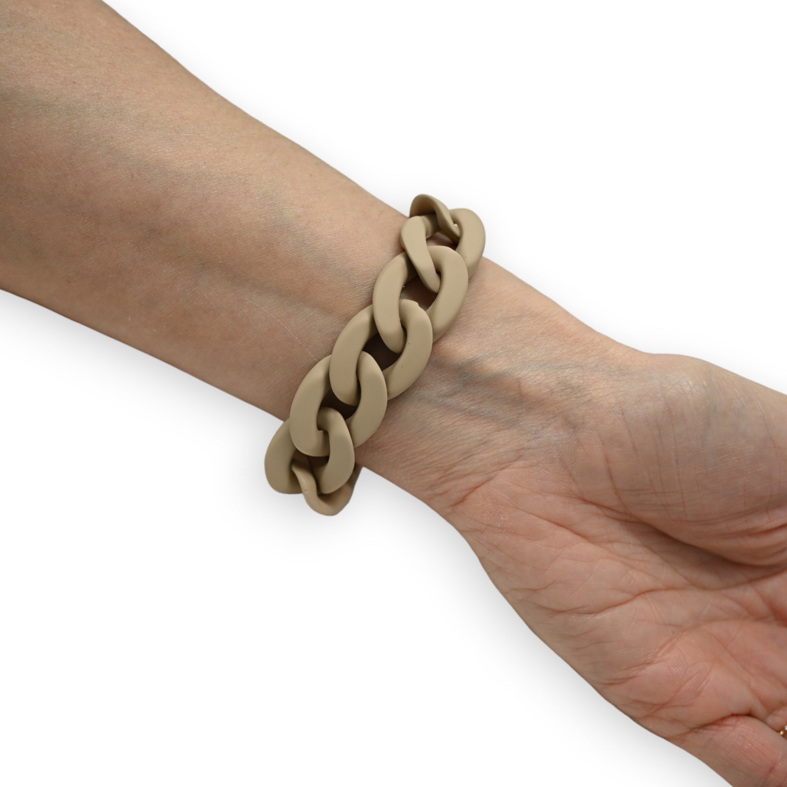 Bracelet taupe grosse chaine résine médaillon doré