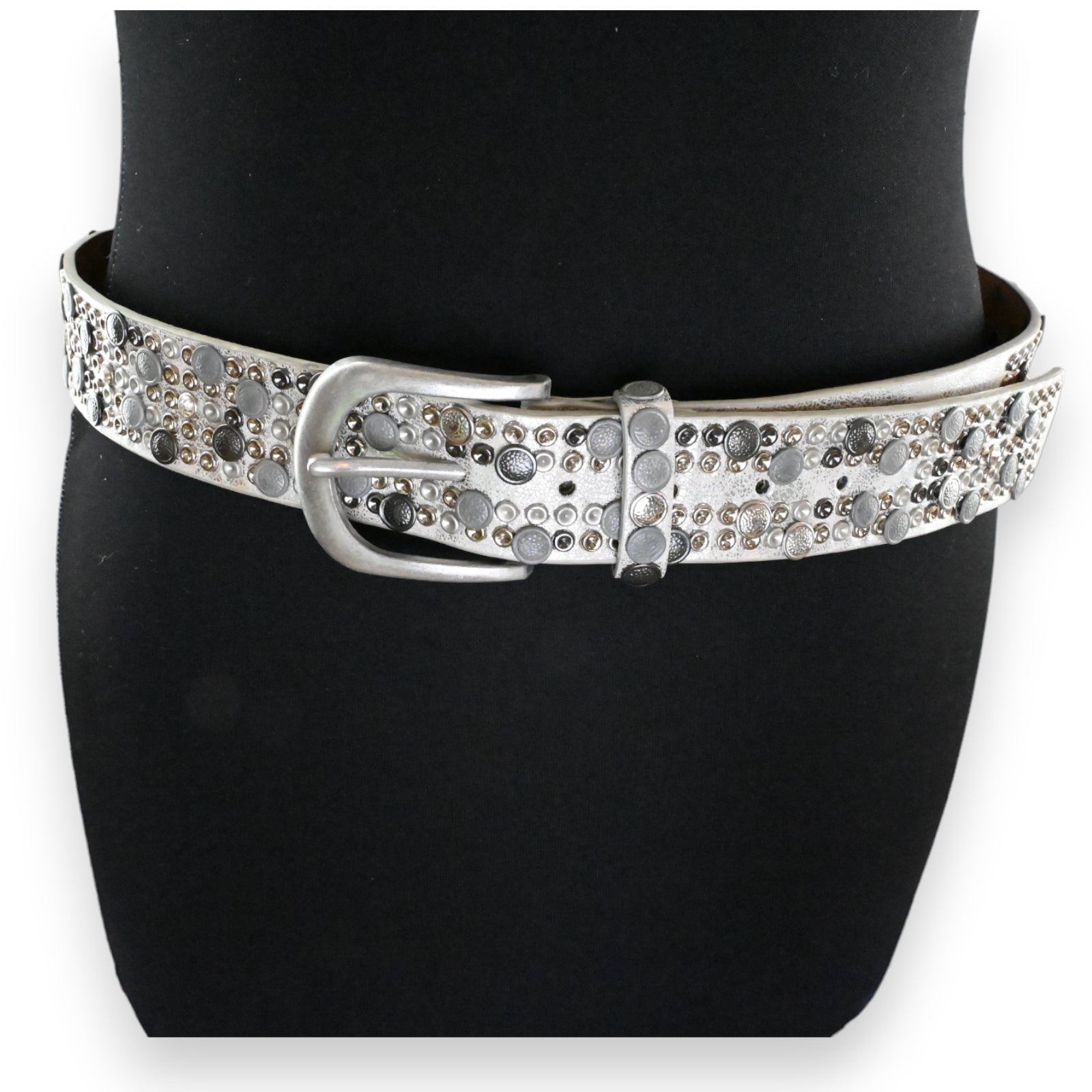 Ceinture cloutée femme argentée