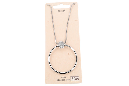 Collier acier argenté cercle ajouré et charms strass
