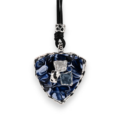 Collier fantaisie long médaillon design géométrie bleu