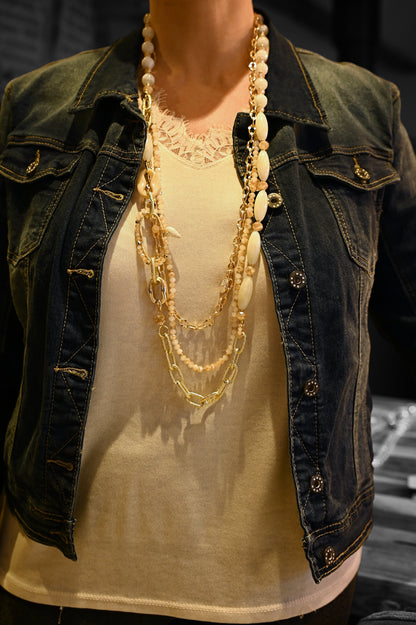 Collier sautoir fantaisie multi rangs doré et beige