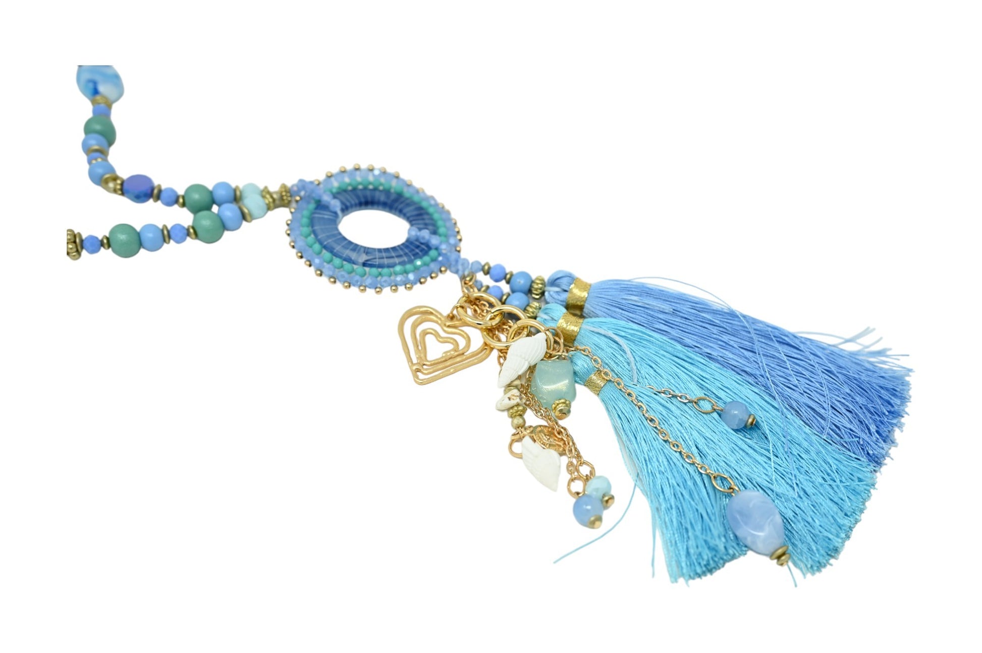 Collier sautoir fantaisie nuances bleu médaillon rond pompon et breloques