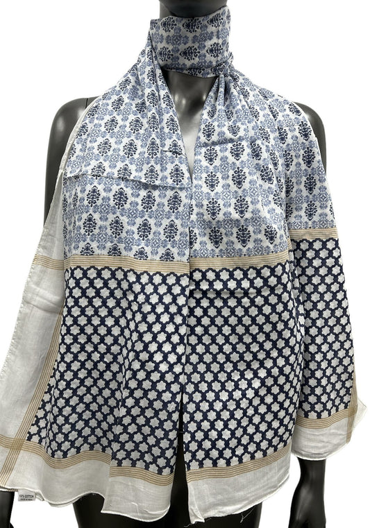 Foulard ethnique bleu marine