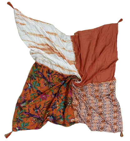 Foulard patchwork ethnique et fleurs orange