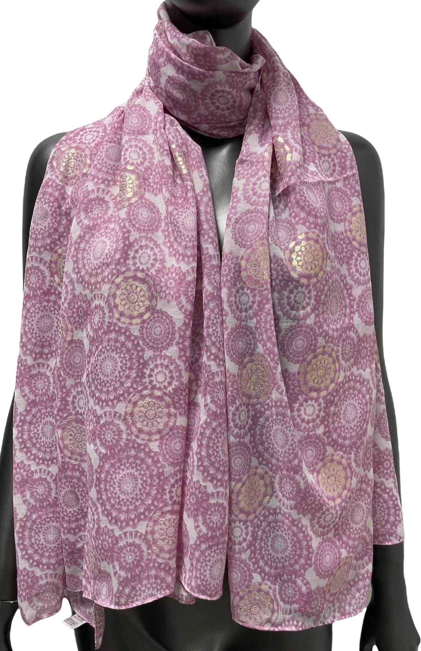 Foulard vieux rose orné de rosaces dorées