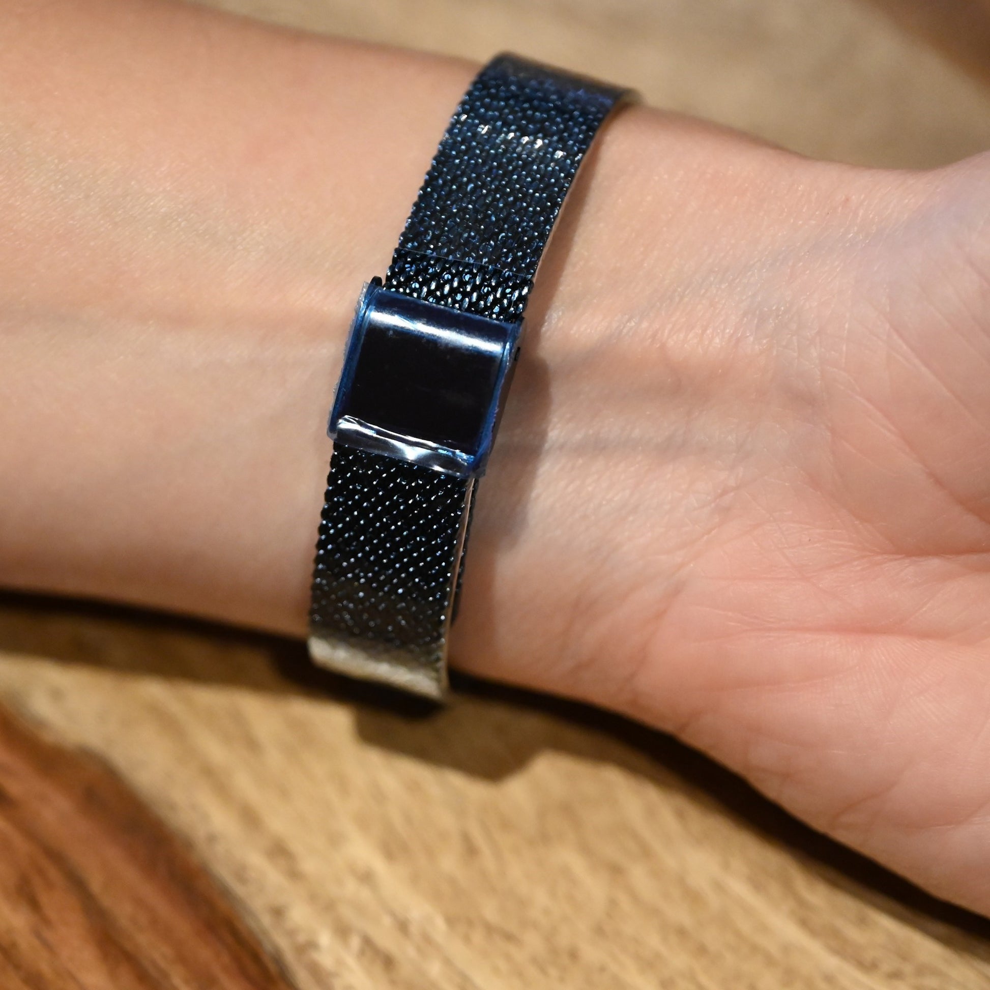 Montre bijou Ernest  bleu marine cadran strass