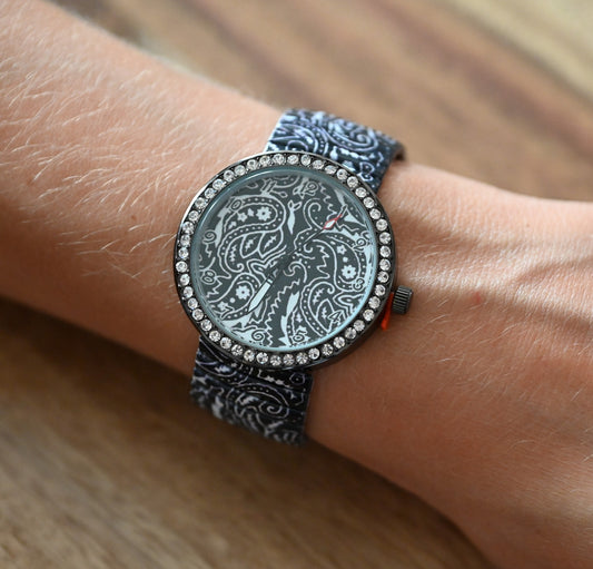 Montre Ernest imprimé design noir et blanc